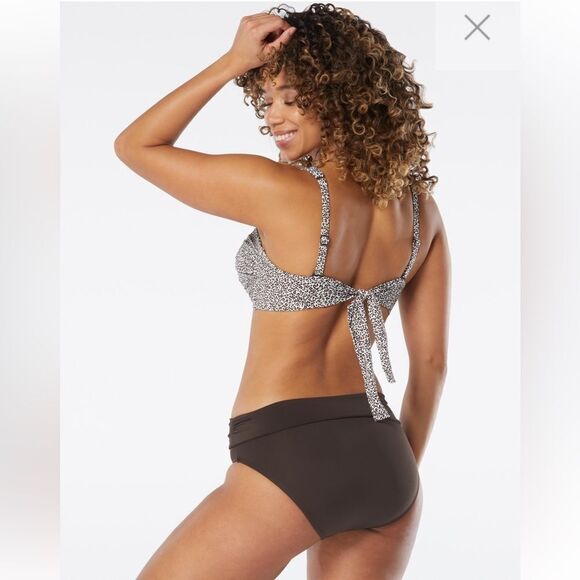 NWT Home Coco Reef Charisma Pleated Bra Sized Underwire Bandeau Bikini Top - Picture 3 of 8